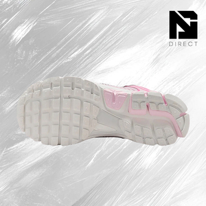 Nike Wmns Air Zoom Vomero 5 'ไฮเปอร์พิงค์' รองเท้ากีฬาระบายอากาศสำหรับผู้หญิงรองเท้าวิ่งรองเท้าผ้าใบ - Product Image 5