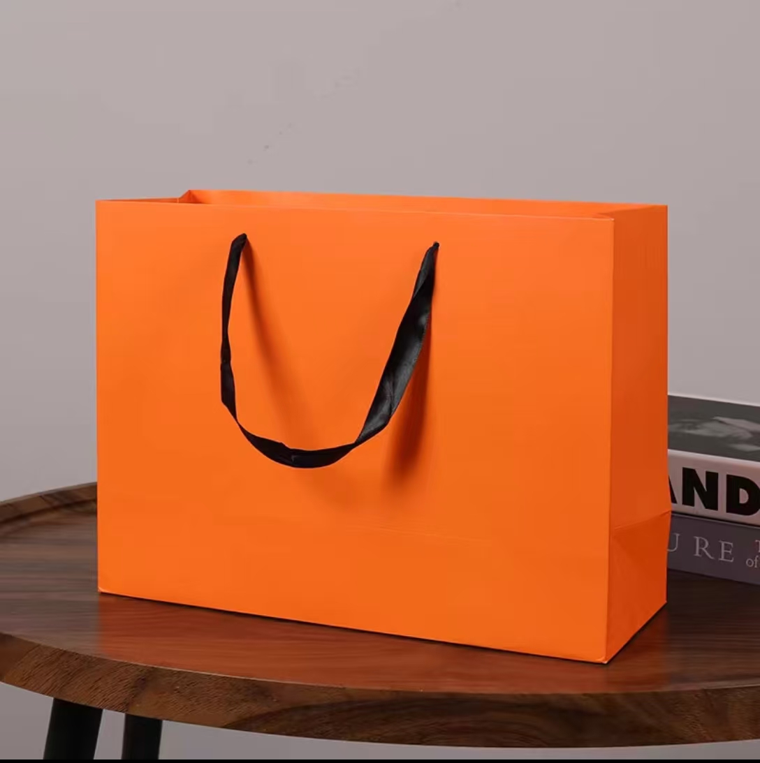 High Quality Paper bag Paper bag China supplier Custom paper bag Supplier