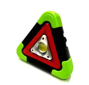 Luce di Emergenza a Treppiede per Auto, LED Multifunzione, Ricarica Solare, Segnale di Sicurezza Triangolare - Product Image 3