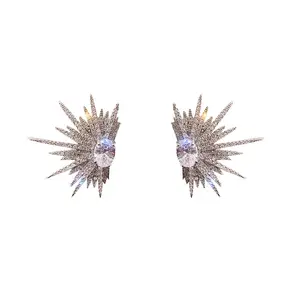 2023 New Personality Wing Set Rhinestone Earrings Exaggerated Shiny Silver Plated Luxury Women Earrings Jewelry