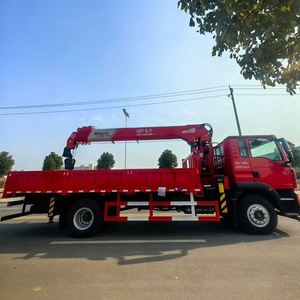 Grue télescopique montée sur camion Sinotruk Ho Wo TX 4*2 8 tonnes pour levage mécanique - Product Image 6