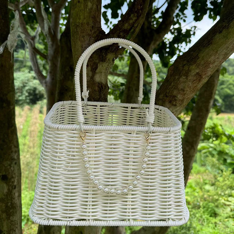 Trapèze Moyen Blanc + Perle Chaîne