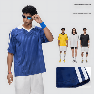 Camiseta Deportiva UCM Estilo Fútbol con Cuello en V, Apliques Retro a Rayas, Manga Corta, Ligera y Fresca para Actividades al Aire Libre - Product Image 1