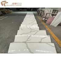 Escaliers en quartz blanc Calacatta pour la décoration intérieure