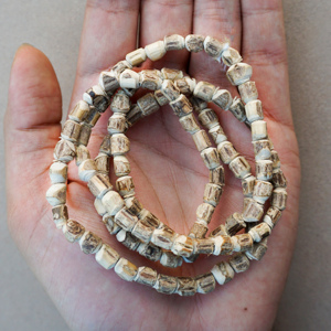 Collar de Tulsi mala en bruto único de la mejor calidad Tulsi malaa de madera crecimiento espiritual mala tradicional a precio de lote - Product Image 4