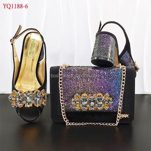 YQ1188 Chaussures italiennes de <span class=keywords><strong>luxe</strong></span> pour femmes, design tendance 2026, avec sacs assortis, chaussures nigérianes et sacs assortis, décoration métallique - Product Image 5