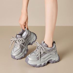 Nouvelle Arrivée 2026 : Baskets Dad Shoes pour Femme, Design Rehaussant Intégré, Semelle Ultra Épaisse, Légères et Résistantes à l'Usure, Sneakers Tendance - Product Image 3