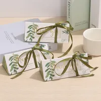 10/20 pièces Boîte à bonbons pliable en carton blanc avec motif feuille verte triangulaire, pour mariage, biscuits, cadeaux, emballage avec ruban, fiançailles