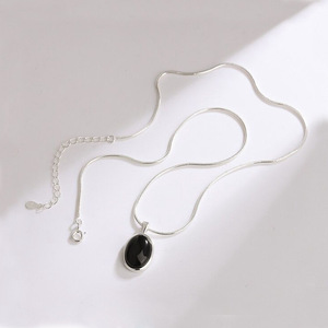 Collar de Plata de Ley S925 con Colgante de Ágata Negra y Diseño de Espina de Serpiente, Engaste de Bisel en Forma de Gota de Agua, Cadena para Clavícula de Uso Diario - Product Image 3