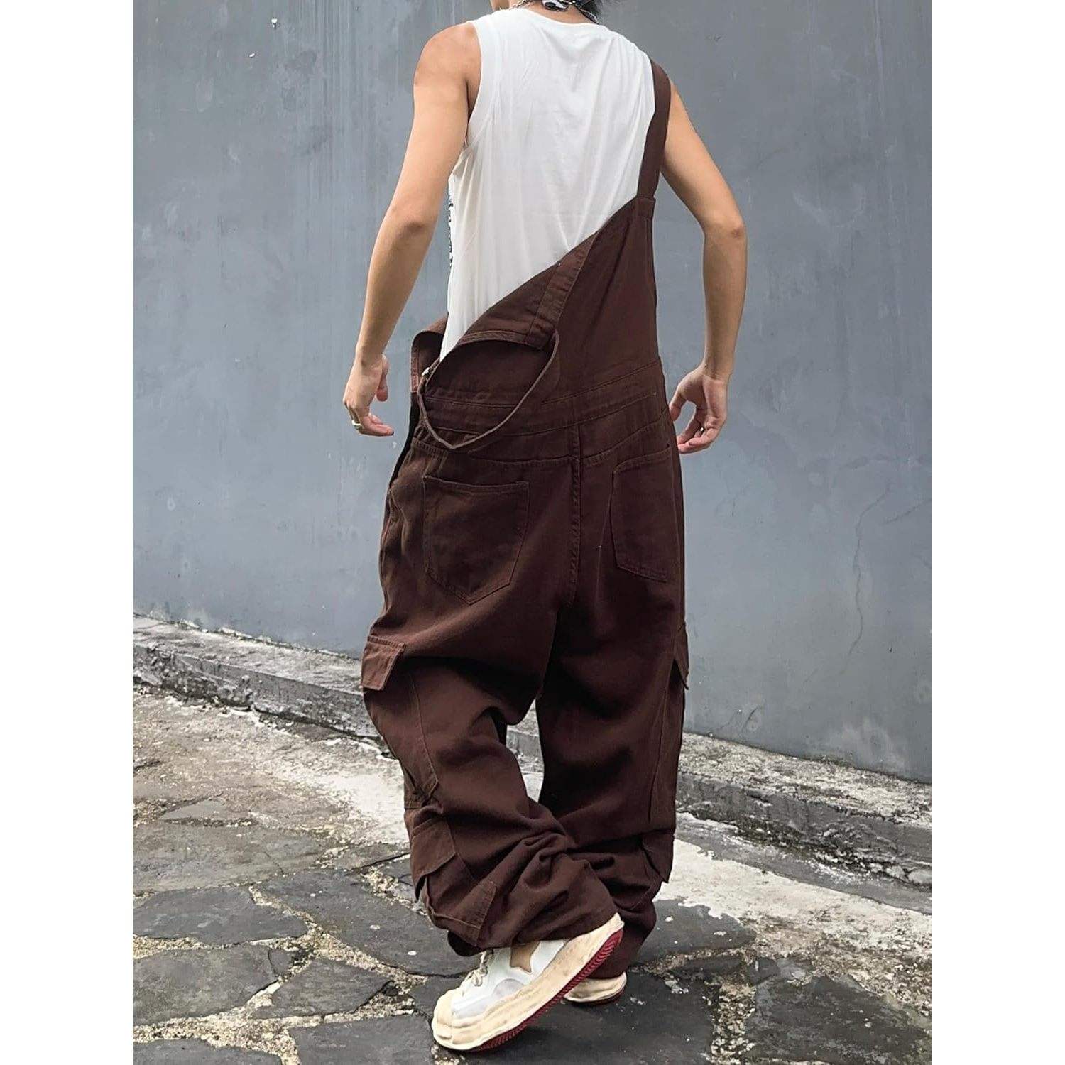 สีน้ำตาล