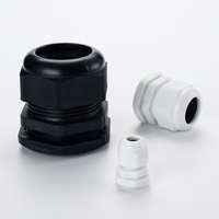 Passe-câble étanche IP68 PG7 de haute qualité, connecteur de jonction à trous en nylon basse tension avec écrou de blocage