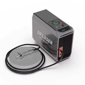 Máquinas portátiles de limpieza con láser de pulso Fácil de operar Eliminación de óxido de acero al carbono inoxidable - Product Image 1