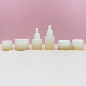 Juego de Envases de Vidrio Redondos con Degradado Verde de 30 ml, 50 ml y 100 ml, Tarro de Crema para Cosméticos y Cuidado de la Piel, Botella de Vidrio con Gotero y Tapas Planas Arqueadas - Product Image 4