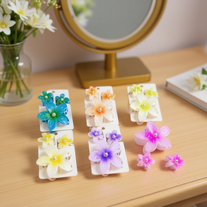 Set di 3 fermagli per capelli Pearl Frangipani con design floreale colorato per donne e ragazze - Product Image 2