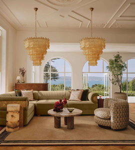 Lampadario in Vetro Artigianale Stile Nordico, Ideale per Salotti Familiari, Hotel e Sale da Pranzo - Product Image 2