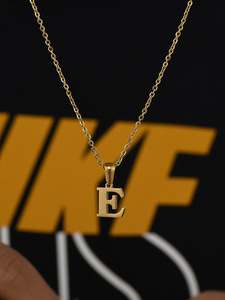 Collier avec initiales 2026, 26 lettres, plaqué or, acier inoxydable PVD, pendentif lettre alphabet, bijoux - Product Image 5