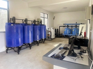 Système <span class=keywords><strong>de</strong></span> fertigation automatique avec contrôle PLC pour serre, <span class=keywords><strong>doseur</strong></span> d'engrais haute précision pour l'agriculture verticale - Product Image 4