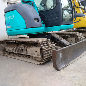 Mini-excavatrice hydraulique d'occasion Kobelco SK70 modèle 2021 de 7 tonnes avec godet de 0,3 m, moteur, pompe et composants de roulement - Product Image 6