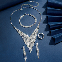 Ensemble de bijoux de mariage en gros - Collier et boucles d'oreilles magnifiques pour accessoires de robe de mariée et de banquet