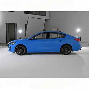 Voiture d'occasion <span class=keywords><strong>Ford</strong></span> <span class=keywords><strong>Focus</strong></span> 2022 Berline EcoBoost 180 2WD Automatique <span class=keywords><strong>ST</strong></span> <span class=keywords><strong>Line</strong></span> Faible kilométrage Bon état - Product Image 3