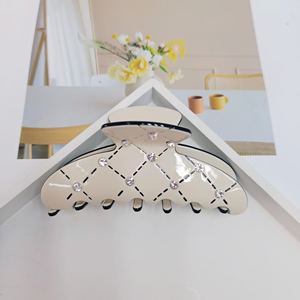 Nouvelle <span class=keywords><strong>pince</strong></span> à <span class=keywords><strong>cheveux</strong></span> requin double face haut de gamme, <span class=keywords><strong>pince</strong></span> à <span class=keywords><strong>cheveux</strong></span> en acétate à motif <span class=keywords><strong>nacre</strong></span> luxueux, grande <span class=keywords><strong>pince</strong></span> à <span class=keywords><strong>cheveux</strong></span> griffe, accessoire pour <span class=keywords><strong>cheveux</strong></span> - Product Image 4