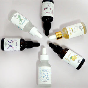 Suero de Retinol hidratante antiarrugas, suero de vitamina C con ácido hialurónico para la piel, Etiqueta Privada - Product Image 3