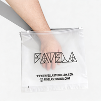 Sacs Ziplock Givrés Mat à Fermeture Coulissante en Gros, Personnalisables, pour Emballage de Sous-vêtements, Chaussettes et Vêtements en Vrac