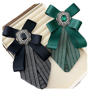 Mode vlinderdas speldjes dames bruiloft & carnaval accessoires sieraden decoratieve speldjes kleding - Product Image 1