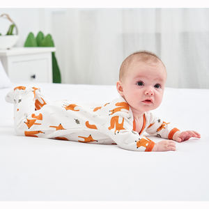 Ensembles <span class=keywords><strong>de</strong></span> vêtements populaires pour bébés Lot <span class=keywords><strong>de</strong></span> 3 vêtements d'hiver en coton personnalisés pour bébés filles pyjama ultra doux pour nouveau-nés barboteuse pour bébés filles et garçons - Product Image 6