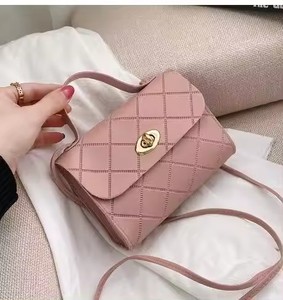 I-0252 Wholesale Hot Selling Korean Version Fashion Pu <b>Leather</b> <b>Small</b> Women Handbag Women Crossbody <b>Bag</b> - Product Image 4