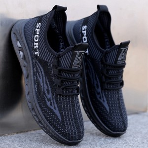 Zapatillas de correr ligeras de malla para hombre, transpirables, con suela suave, para entrenamiento deportivo, con cordones, diseño gris y naranja - Product Image 4