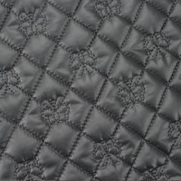 Sac matelassé en nylon et coton brodé de créateur pour vêtements en coton pour enfants, avec broderie de cerises roses faite à la main