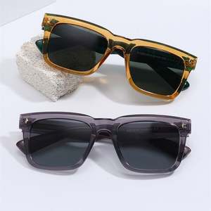 Lunettes de soleil polarisées carrées UV400 TR90 à grande monture pour hommes et femmes, avec logo personnalisé, collection mode 2025 - Product Image 3