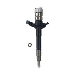 Proveedor de piezas de automóviles de alto rendimiento Piezas universales de alta calidad Inyector de combustible de motor diésel OEM 1465A041 - Product Image 1