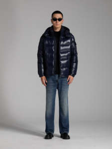 Veste d'hiver pour homme Bechance, en duvet imperméable et respirant, couleur argent métallisé, avec capuche et fermeture éclair, pour un style moderne - Product Image 4