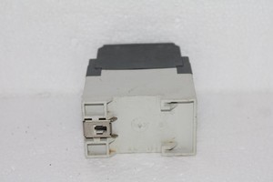 Relais de surveillance triphasé CMPVN 1SVR450302R1700, relais de surveillance PLC - Product Image 4