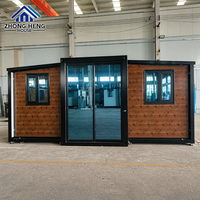 Villa Modulaire Préfabriquée de Luxe 20/40 pieds en Bois Grainé avec Double Aile Extensible et Porte Vitrée pour Complexes Hôteliers
