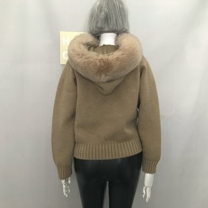 <span class=keywords><strong>Cardigan</strong></span> di Lusso in Lana Verde <span class=keywords><strong>con</strong></span> Zip, Cappuccio alla Moda <span class=keywords><strong>con</strong></span> Colletto in Vera <span class=keywords><strong>Pelliccia</strong></span> di Volpe, Giacca Calda da Donna - Product Image 3