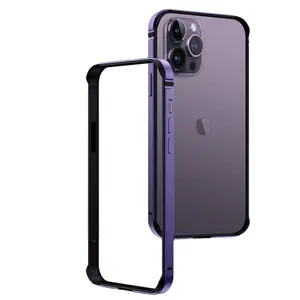 Металлическая оправа для iPhone 15