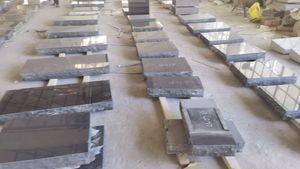 Lápidas de Granito de Piedra Natural - Diseño Americano Tradicional, 1 Año de Garantía, Monumentos Conmemorativos y para Cementerios al Aire Libre, Marca Estadounidense - Product Image 6