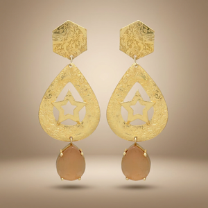 Boucles d'oreilles pendantes hexagonales dorées en forme de goutte d'eau, en laiton, faites à la main, ethniques, pour mariage et fiançailles, avec pierres précieuses hydro-serties - Product Image 4