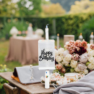 شمعة عيد ميلاد على الطراز القوطي-مثالية لمواضيع الاحتفال البديلة - Product Image 1