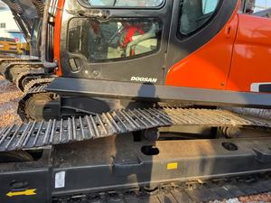 Excavatrices d'occasion Doosan DX300LC 30 tonnes, pelle sur chenilles hydraulique, machine de construction, moteur Doosan d'origine, moteur PLC entièrement fonctionnel - Product Image 6