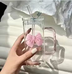 Gobelet carré en verre borosilicate transparent, résistant à la chaleur, de haute qualité, avec couvercle coloré et nœud, design créatif - Product Image 6