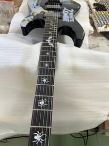 Guitare électrique Black Zombie Signature HH Maple Neck LTD avec incrustation chauve-souris et araignée, livraison rapide - Product Image 3