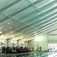 Tente de type arqué pour événements sportifs et activités extérieures, structure à portée libre, 20x30m, 20x50m, pour 500 à 1000 personnes