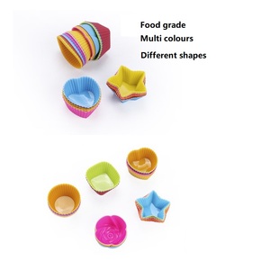 <span class=keywords><strong>Pirottini</strong></span> <span class=keywords><strong>in</strong></span> <span class=keywords><strong>Silicone</strong></span> Riutilizzabili con Diverse Forme: Stelle, Quadrati, Cuori, Fiori - Stampi per Cuocere Muffin e Torte - Utensili per Pasticceria - Product Image 4