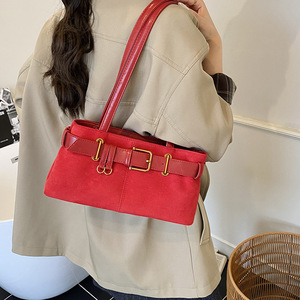 กระเป๋าสะพายไหล่ทรงสี่เหลี่ยมแนวนอนหนังกลับสีเขียวสำหรับผู้หญิง สายสะพายเดี่ยว ปิดด้วยซิป เหมาะสำหรับใช้ในชีวิตประจำวัน - Product Image 4