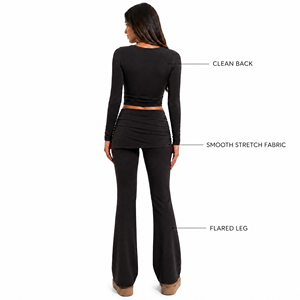 Ensemble de yoga noir pour femme, haut drapé froncé, leggings évasés à empiècements superposés aux hanches, vêtements de sport, personnalisation OEM ODM, vente en gros - Product Image 3