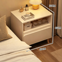 Table de chevet moderne Tenghang à 2 tiroirs avec pieds en bois, style crème, meuble de rangement pour chambre à coucher, idéal pour les petits espaces et salons